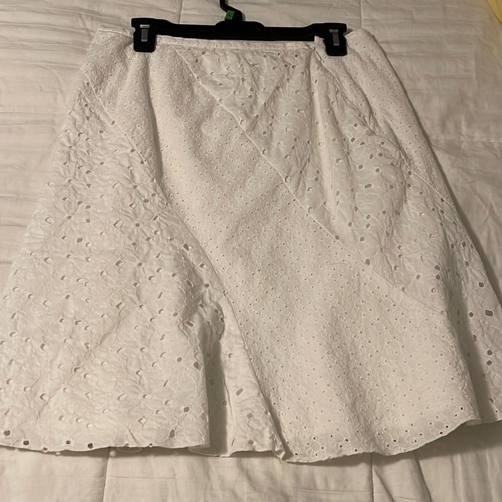 Bandolino eyelet skirt